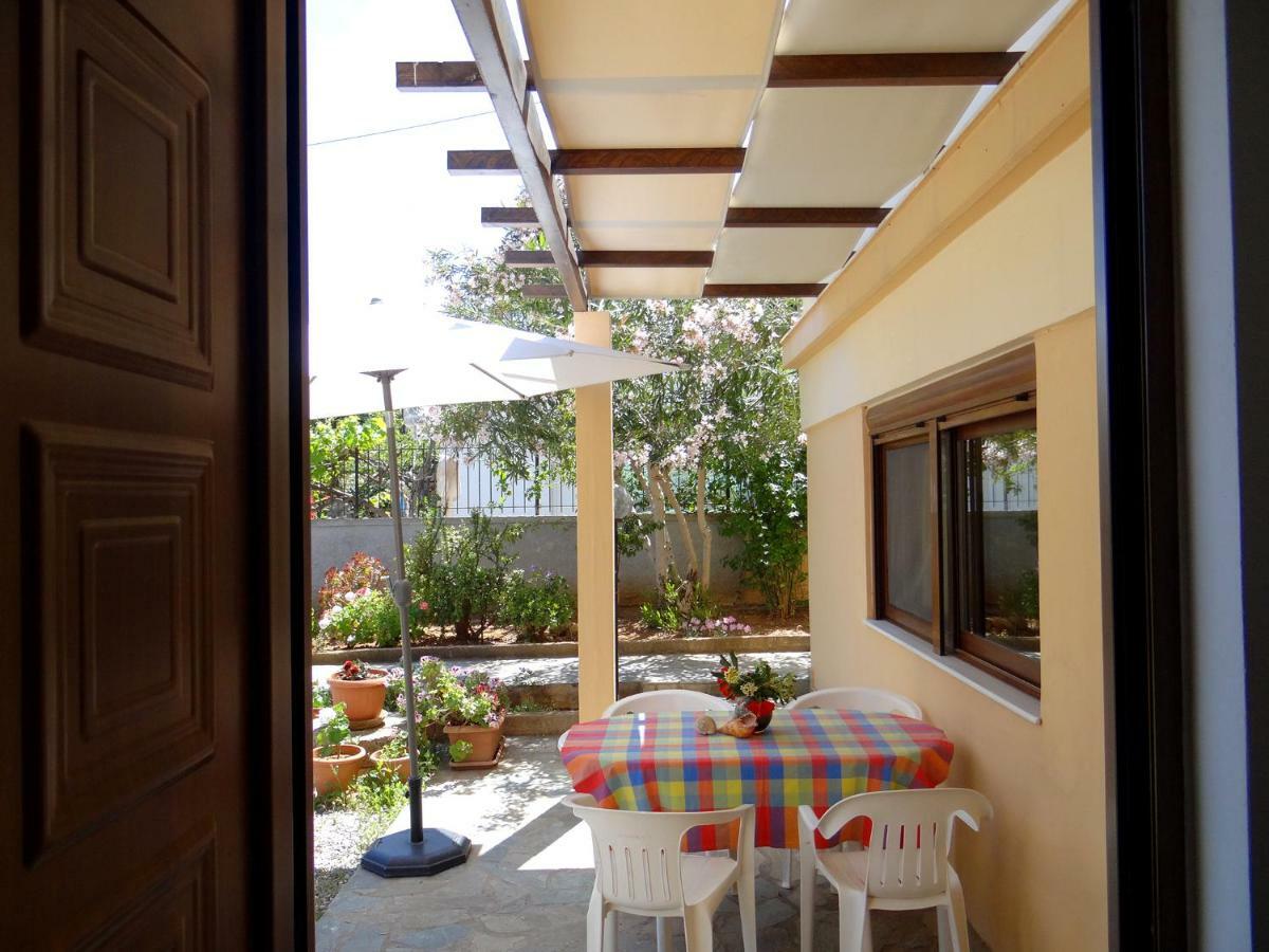 Apartment By The Sea คาโตดารัตโซ ภายนอก รูปภาพ